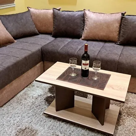 Andela Zlatiborski Konaci *